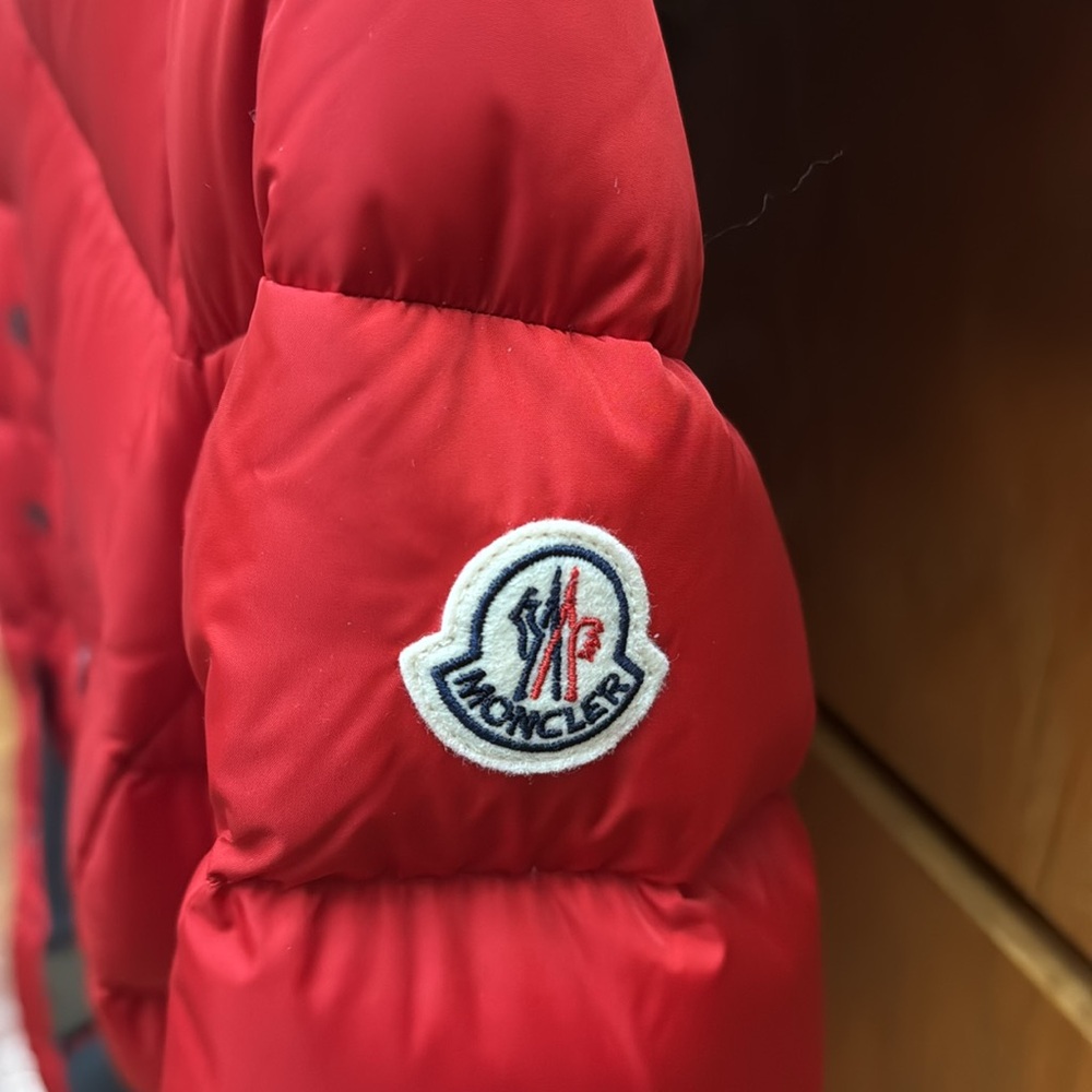 Red Moncler jacket - Picture 4 of 16